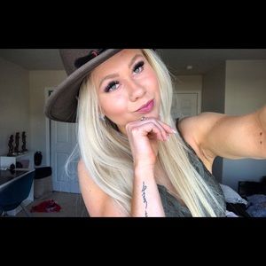 Meet your Posher, Ciara